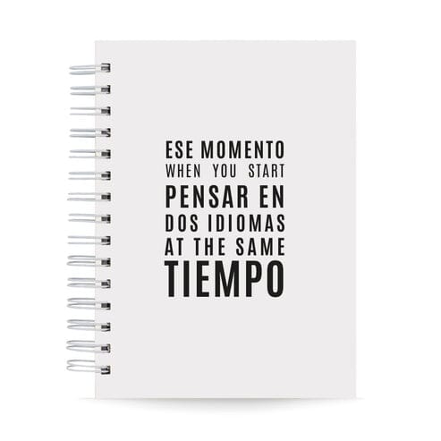 Agenda Diária Datada 2027 Espanhol x Inglês 212 Fls 75g A5