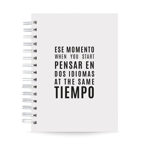 Agenda Semanal Vertical Datada 2026 Espanhol x Inglês 120 Fls 90g A5